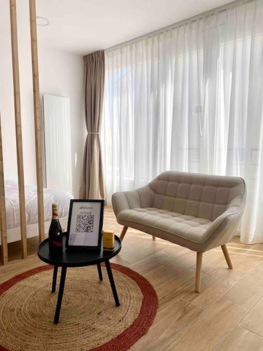 Studio Design Au Centre De ריימס מראה חיצוני תמונה