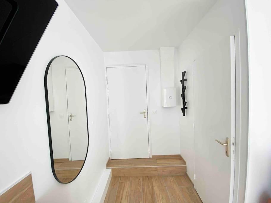 Studio Design Au Centre De ריימס מראה חיצוני תמונה